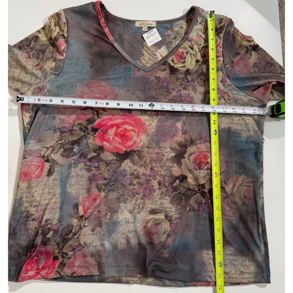 Xcit Women's Plus 1X Floral Rose V-Neck Long Sleeve Top NWT - Picture 6 of 6